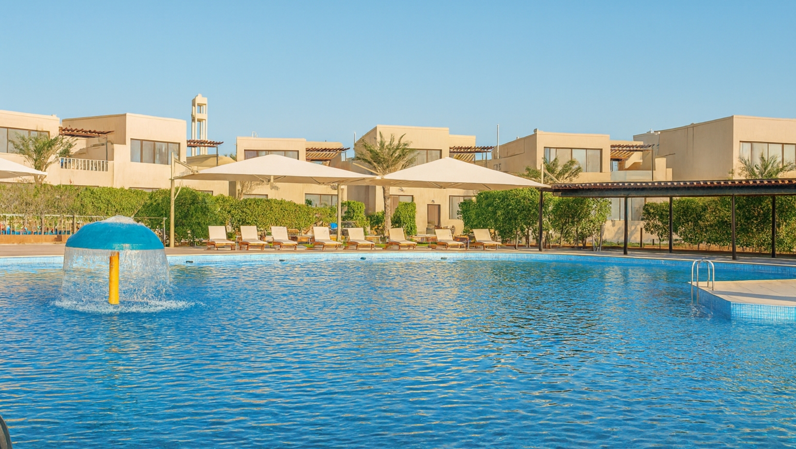 L’Azure Beach Resort