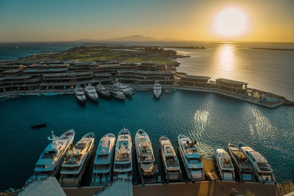Sindalah marina at sunset